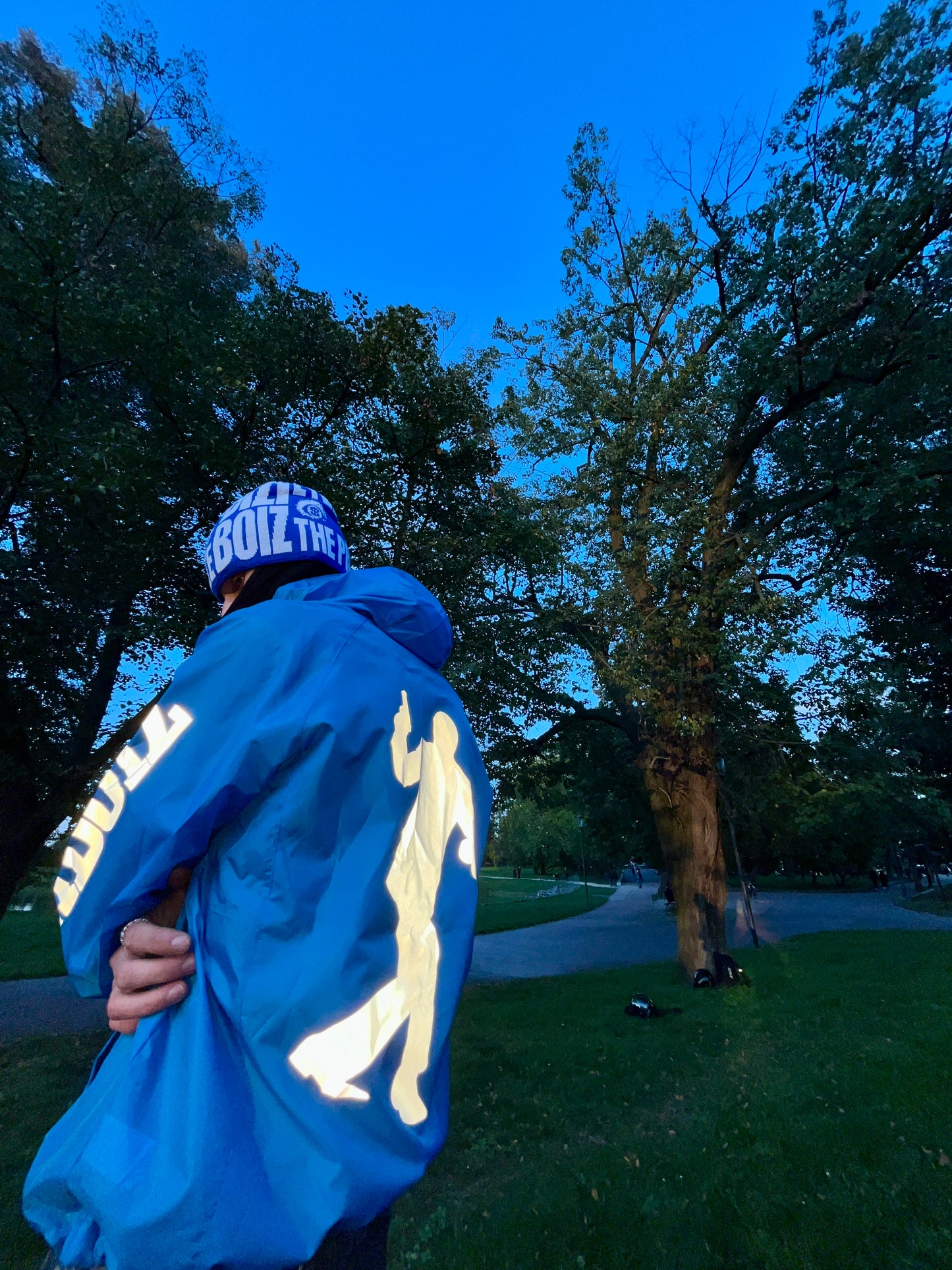 "FAST MONEY" Wind&Waterproof Reflective Jacket (sky blue)