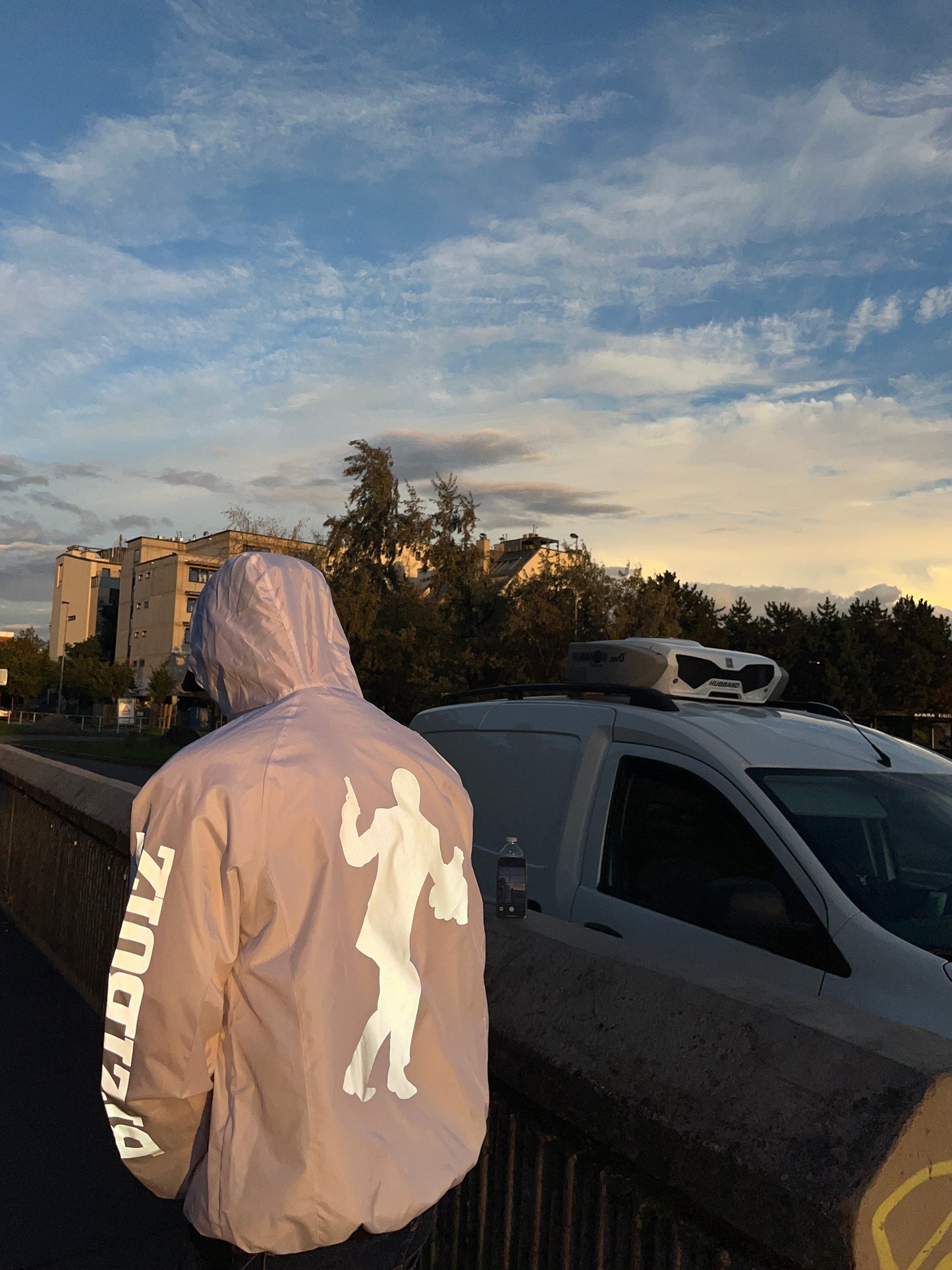 "FAST MONEY" Wind&Waterproof Reflective Jacket (white)